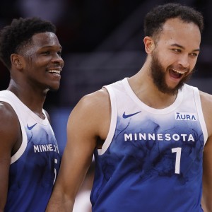 开云官网-李凯尔：爱德华兹是个坏小子 但很高兴能重新和他做队友